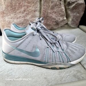Nike Free TR 6 Running training shoes women's sz 10 gray teal
